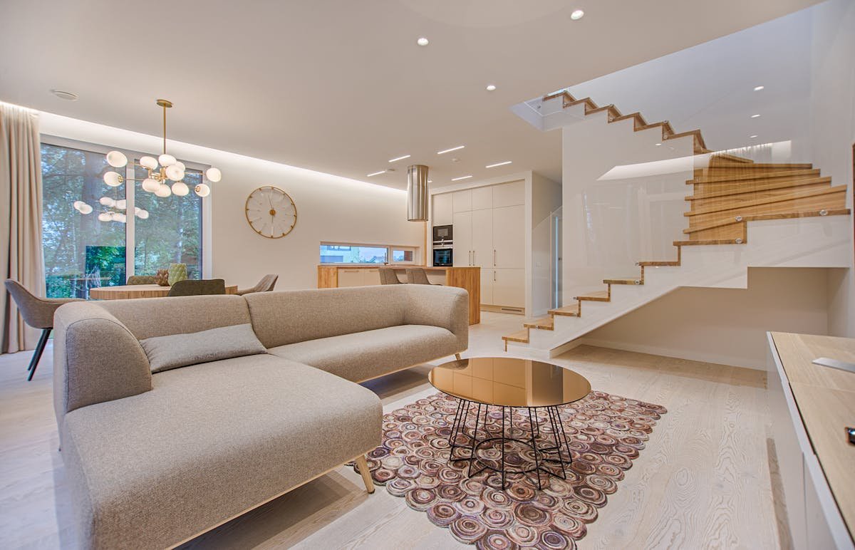 Top Interior Design Trends for Hill Country Barndominiums in 2026