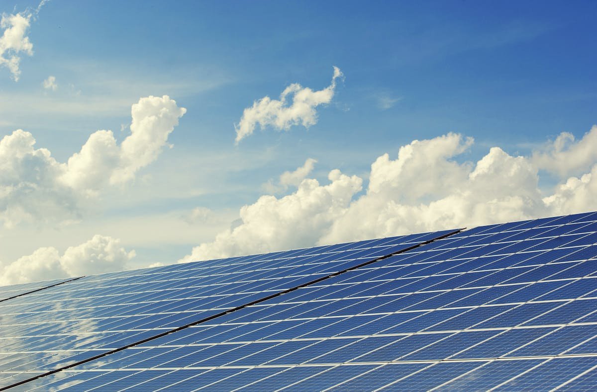 Living Off the Grid in the Hill Country: Solar, Water Wells, and Septic for Barndominiums