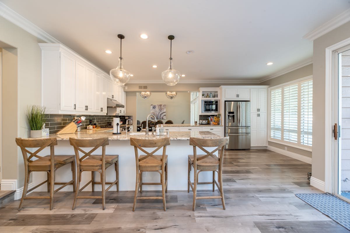 Porches, Patios, and Outdoor Kitchens: Maximizing Outdoor Living in the Hill Country